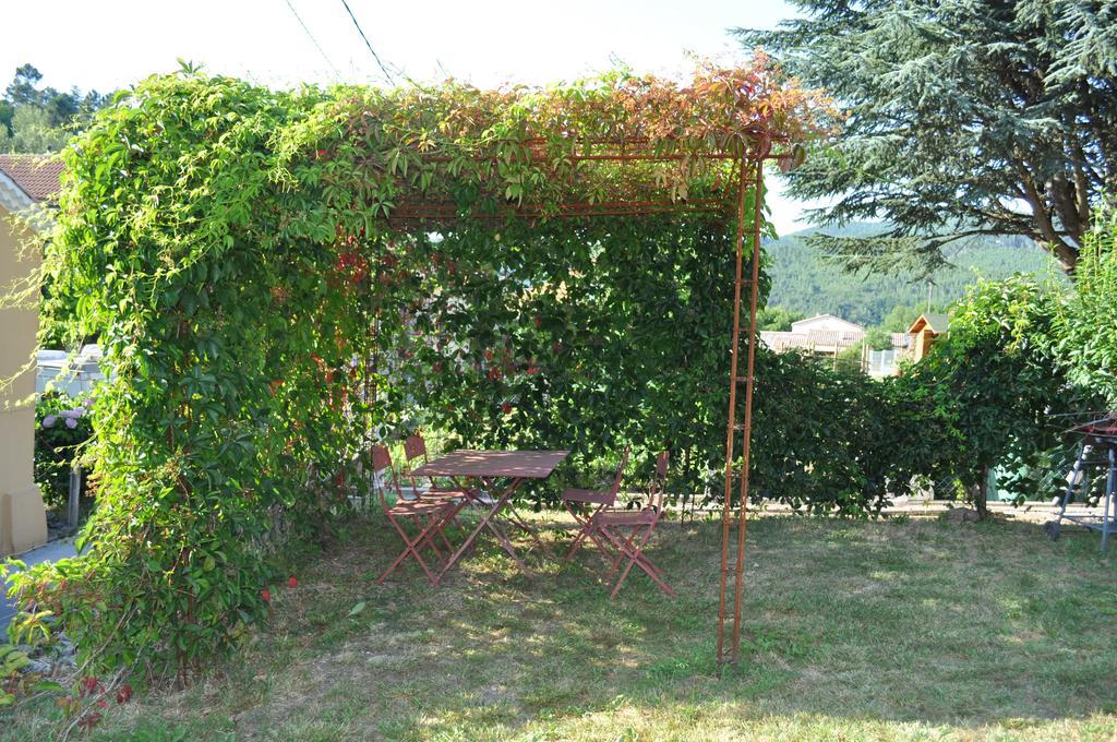 La Ribeyrette Bed & Breakfast Chamborigaud Екстериор снимка